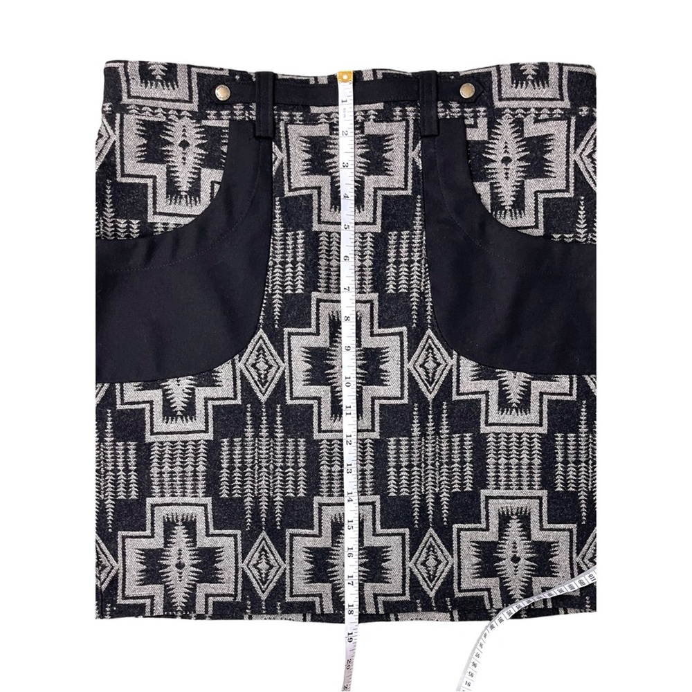 Pendleton "Portland Collection" Wool Aztec Tribal… - image 5